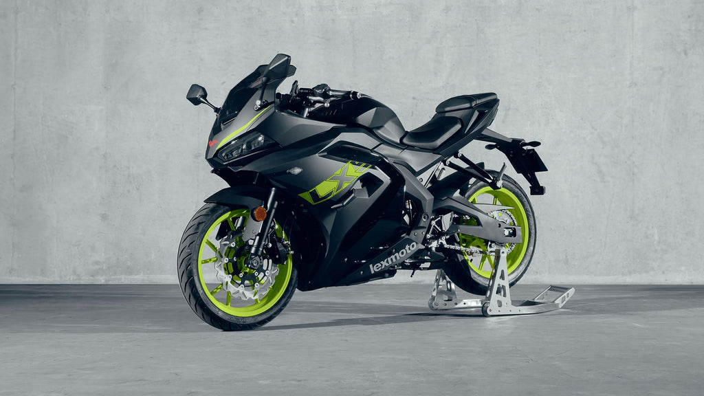 Lexmoto LXS 125 - Black Volt