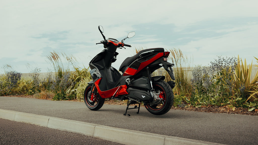 Lexmoto Diablo 125 - Black Grey/Red