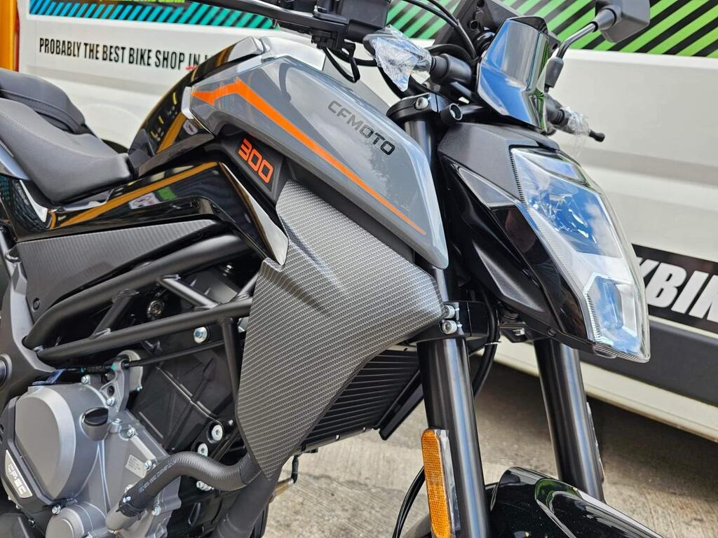 CFMoto 300NK - 300cc A2 Legal Naked