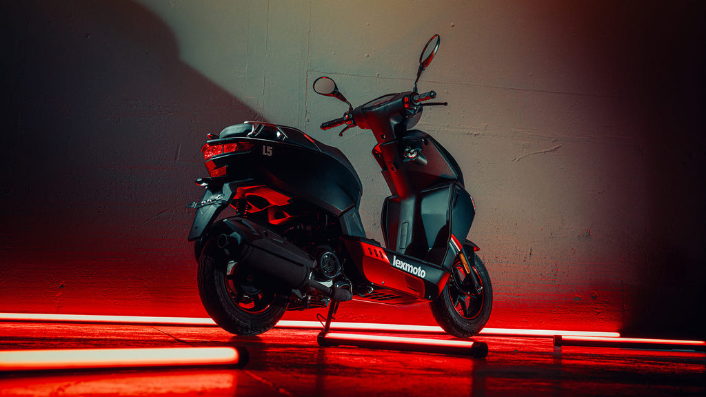 Lexmoto L5 50cc - Black Blue/Red