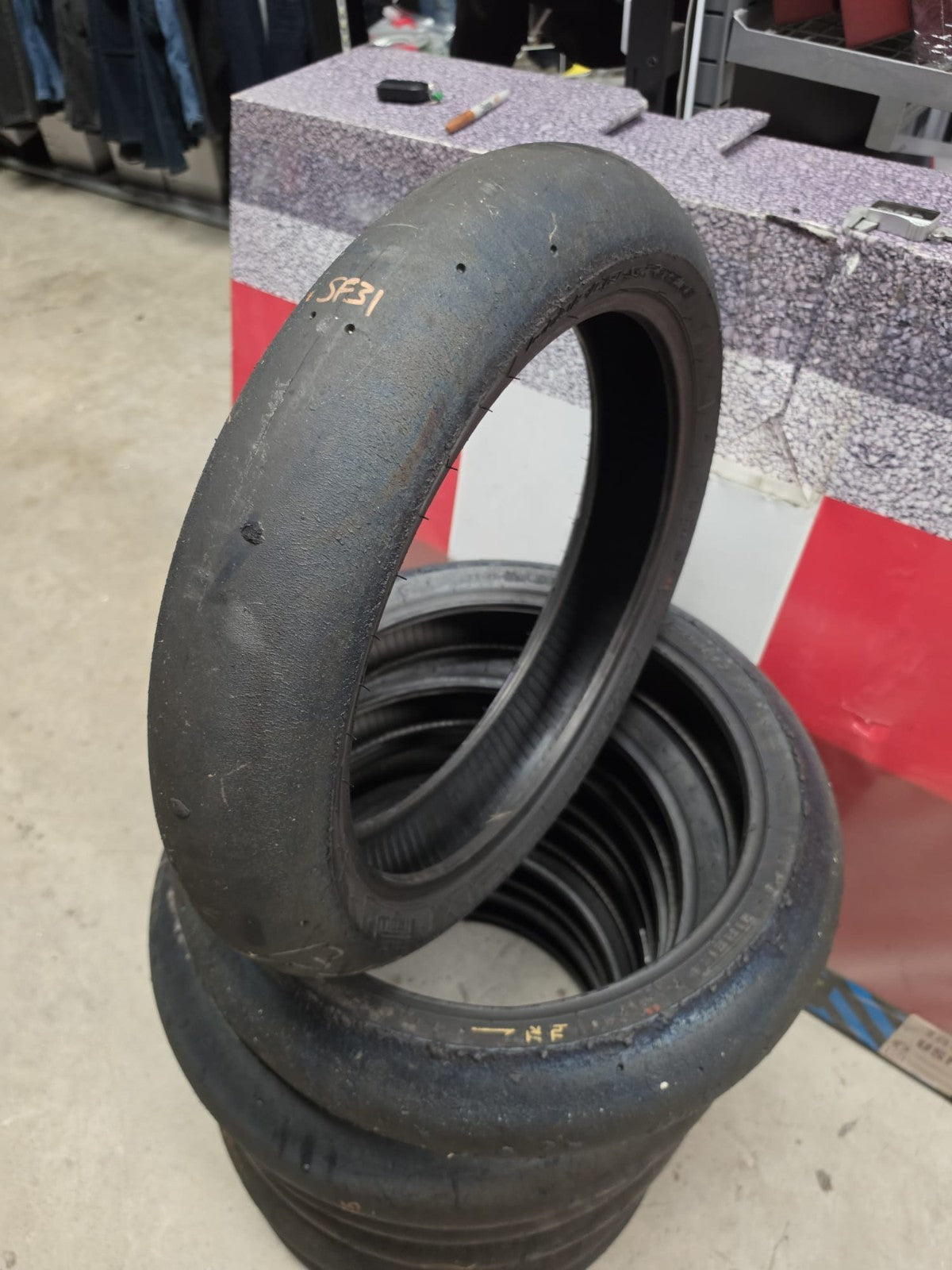 Pirelli Diablo Superbike SC1 125/70-17 Used BSB Scrub Motorcycle Tyre - SF31