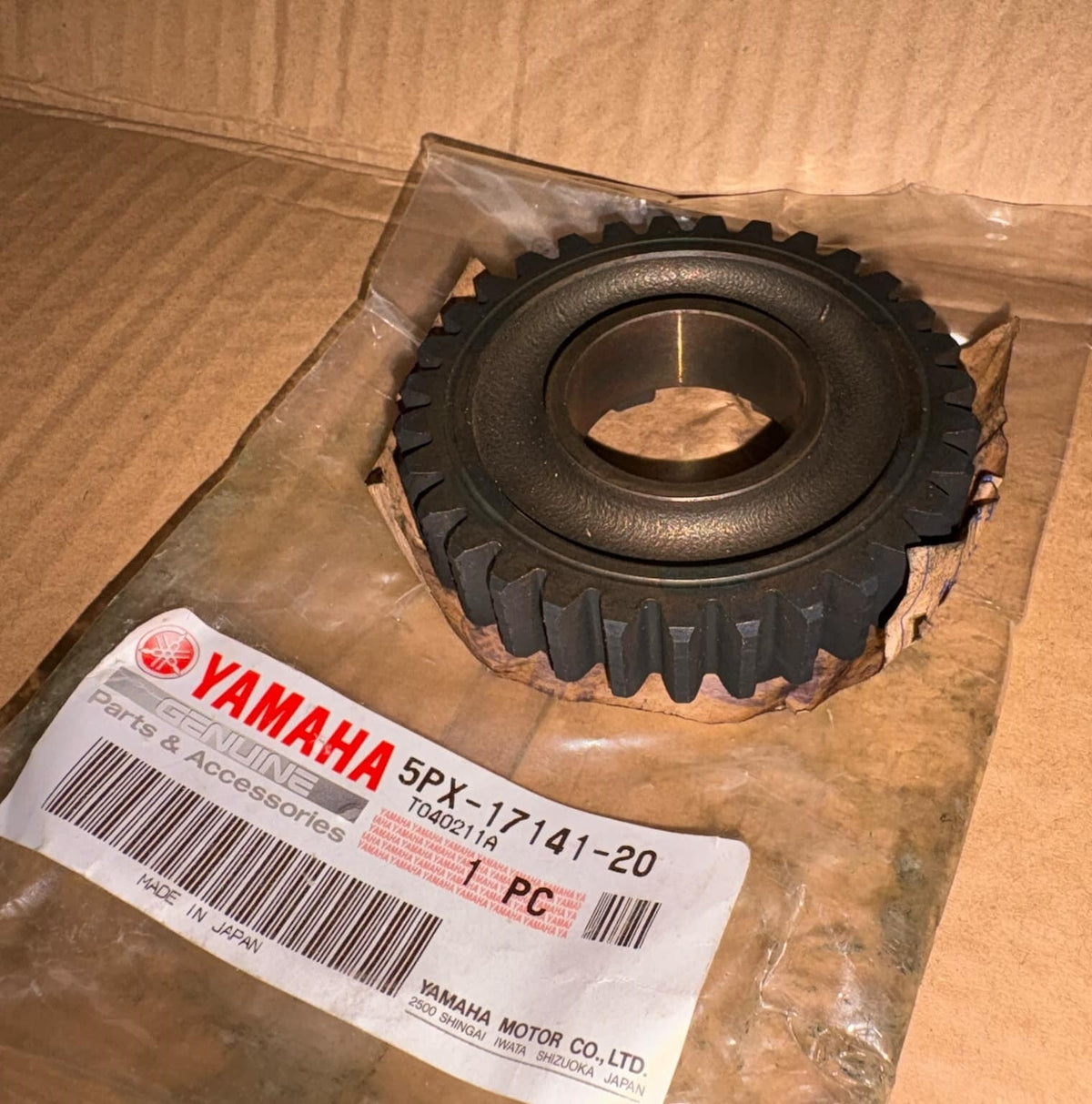 Genuine Yamaha 4th Pinion Transmission Gear (31T) For XV17 Warrior -5PX-17141-20