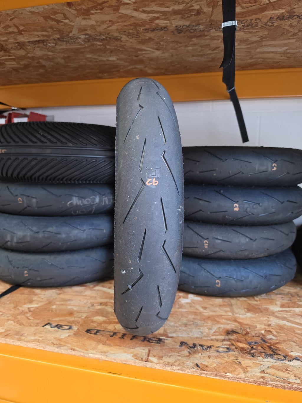 Pirelli Diablo Supercorsa SC1 V4 120/70-17 part worn front BSB scrub tyre
