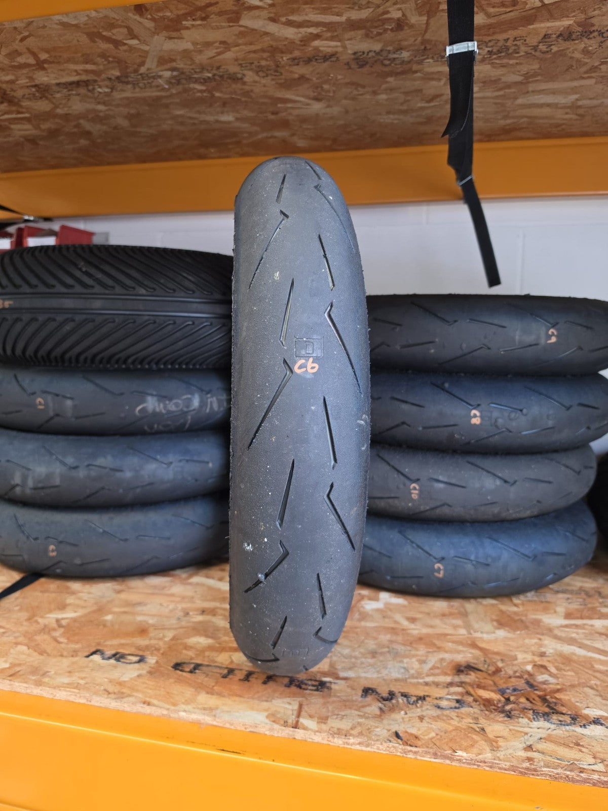 Pirelli Diablo Supercorsa SC1 V4 120/70-17 part worn front BSB scrub tyre