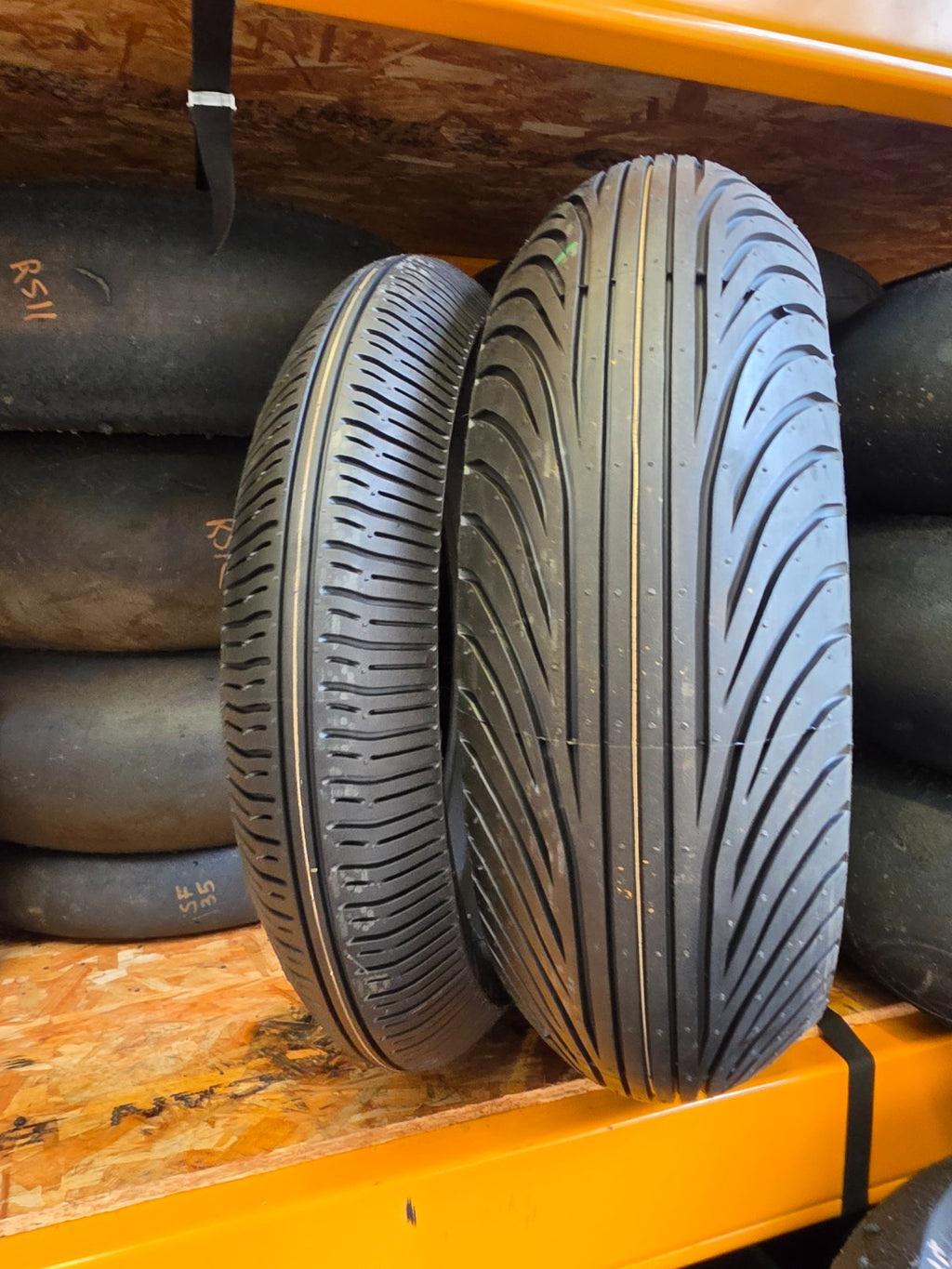 Bridgestone Motorcycle Wet Tyres 120/70 17 + 190/55 17 New Unused Race Wet Set