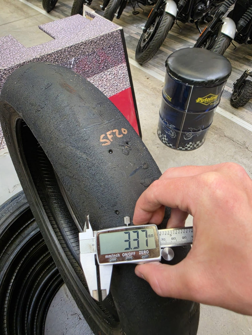 Pirelli Diablo Superbike SC1 125/70-17 Used BSB Scrub Motorcycle Tyre - SF20