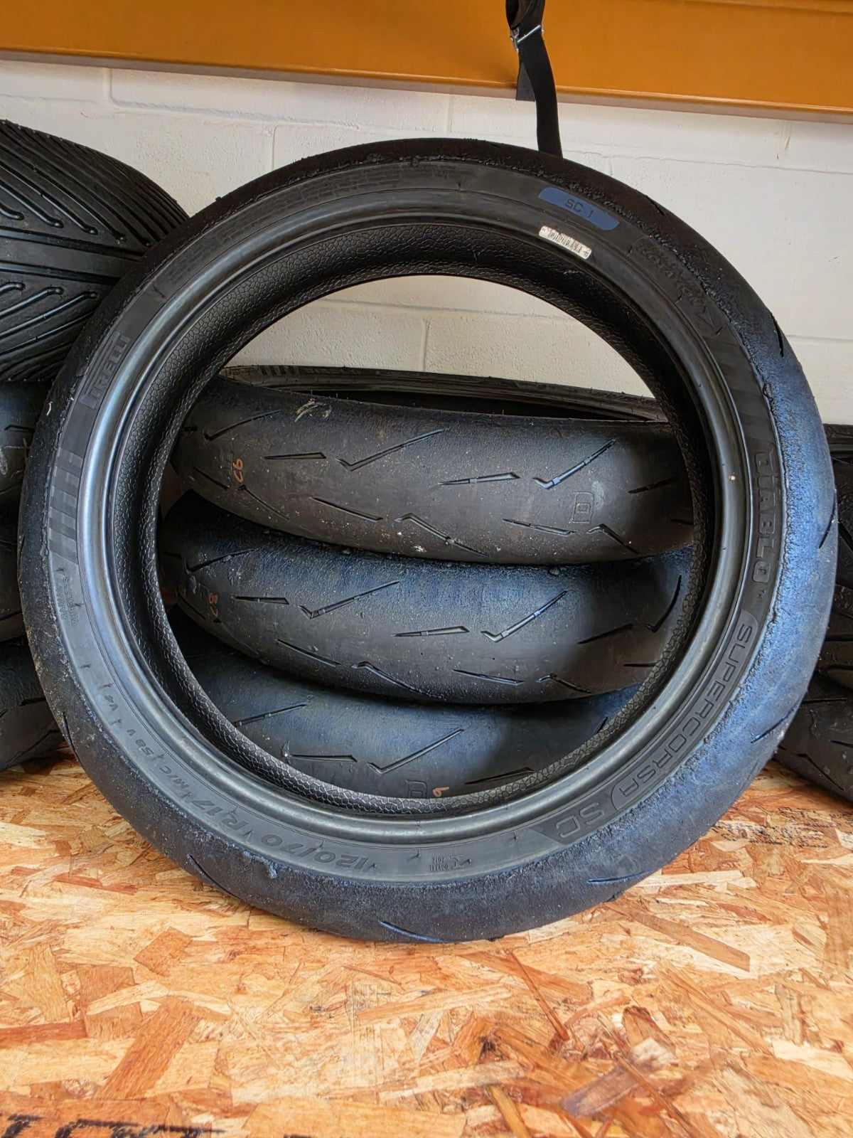Pirelli Diablo Supercorsa SC1 V4 120/70-17 part worn front BSB scrub tyre