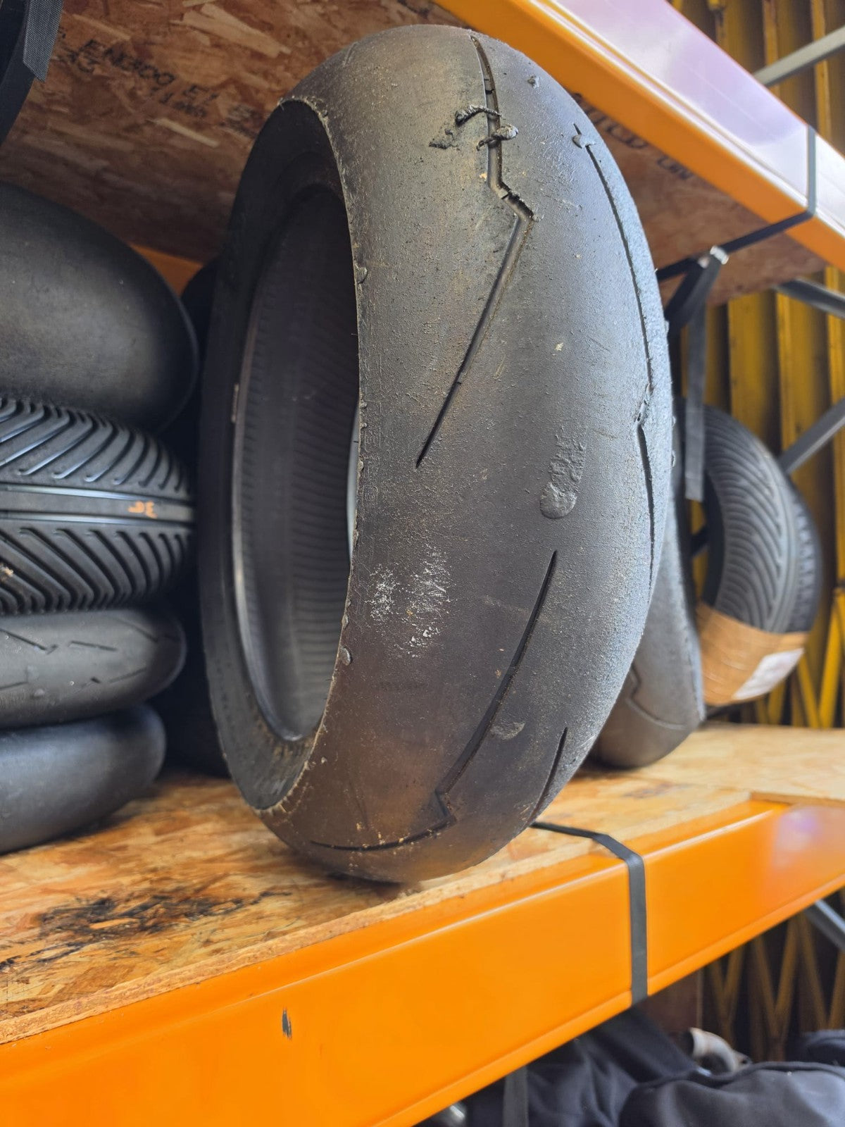 Pirelli Diablo Supercorsa Rear 190/60-17 Part Worn BSB Scub Motorcycle Tyre