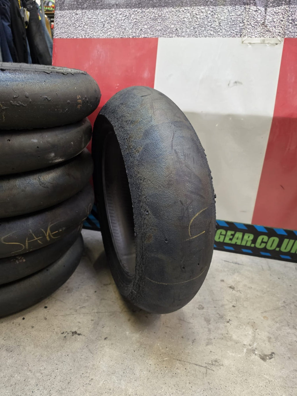 Pirelli Diablo Superbike SCX 120/70-17 Used BSB Scrub Motorcycle Tyre - SR3