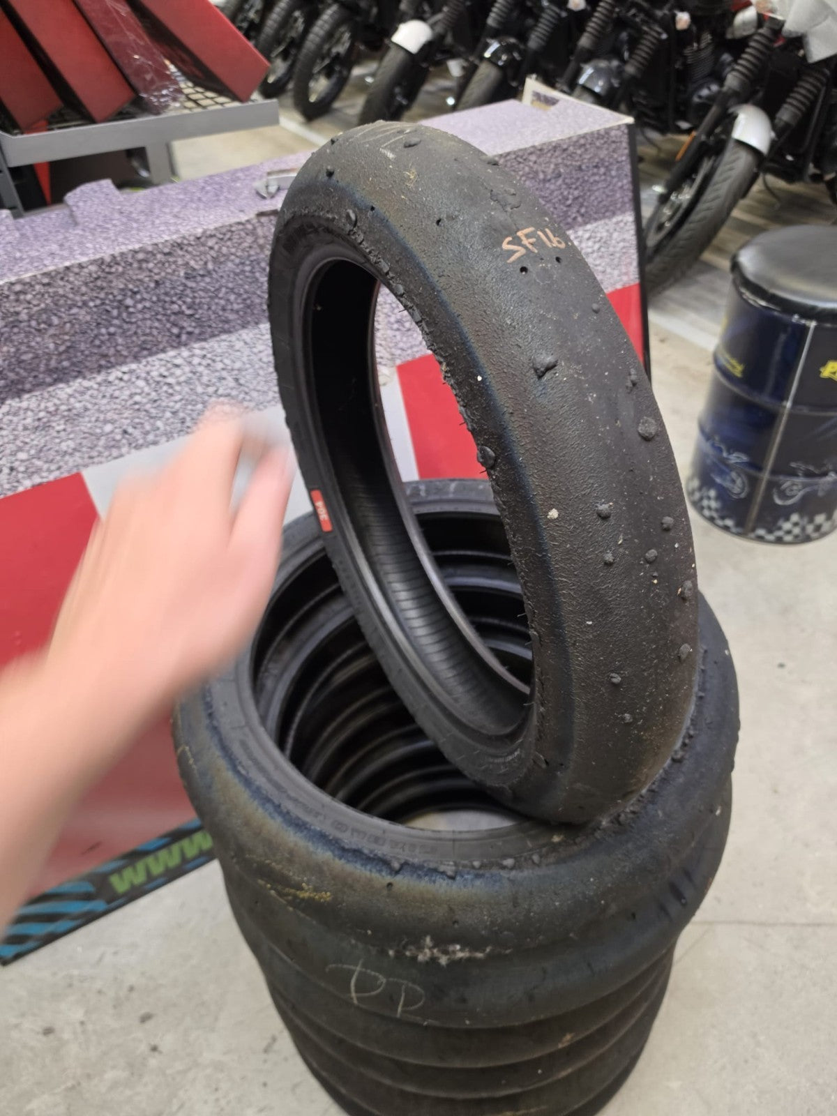 Pirelli Diablo Superbike SC1 125/70-17 Used BSB Scrub Motorcycle Tyre - SF16