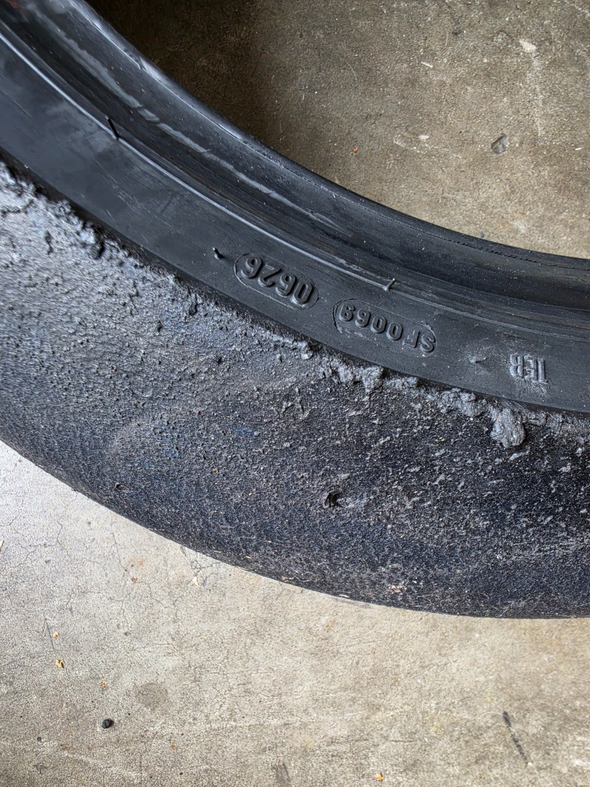 Used Metzeler Racetec RR Rear Track/Race Slick – 200/65 R17 – 06/26