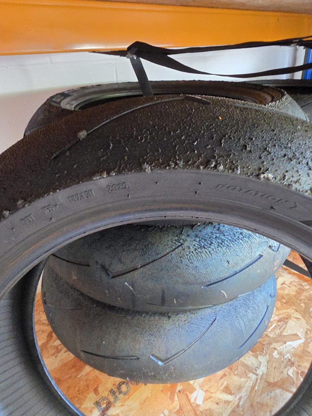 Pirelli Diablo Supercorsa Rear SC1 200/60-17 V4 Part worn scub motorcycle tyre