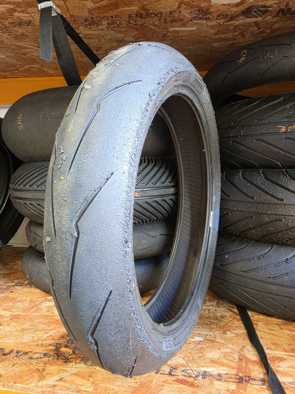 Pirelli Diablo Supercorsa V3 SC1 120/70-17 Part Worn Front BSB Scrub Tyre