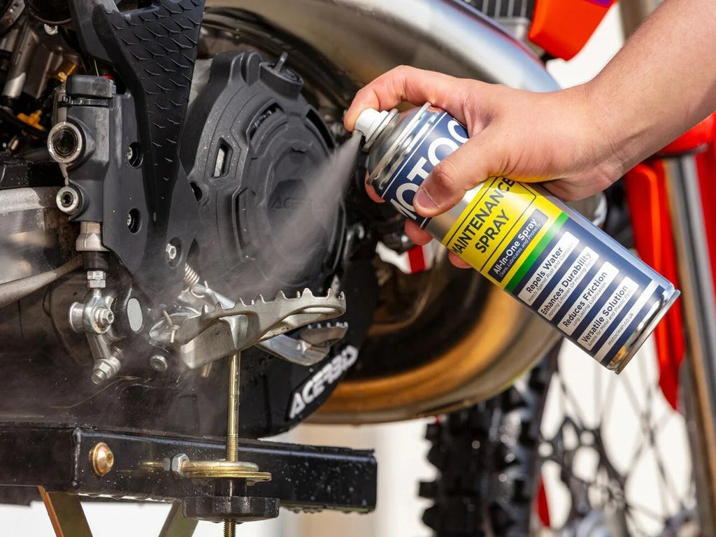 Motoclean Motorcycle Bike Maintenance Spray Cleans Lubricates & Protects - 500ml