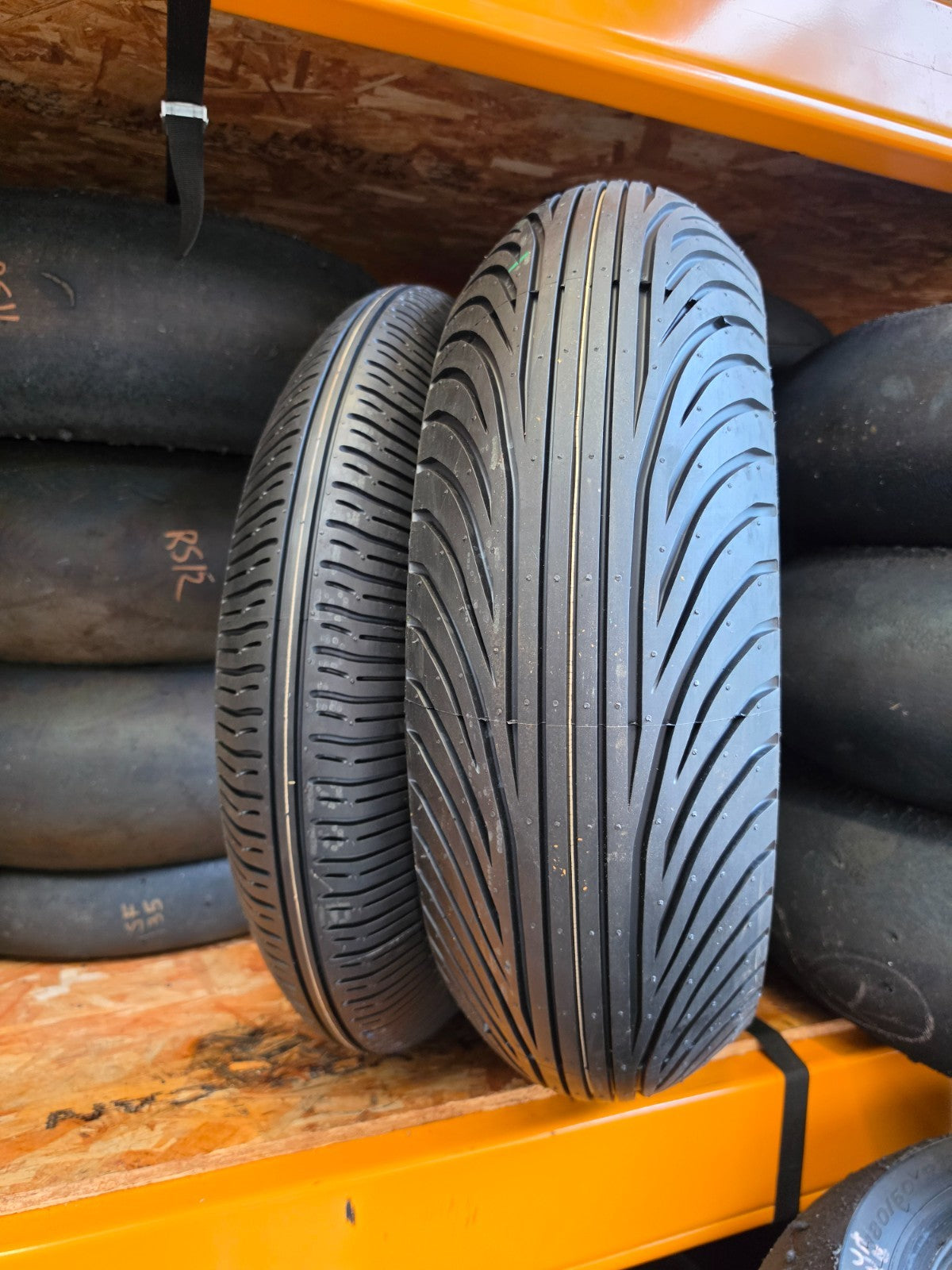Bridgestone Motorcycle Wet Tyres 120/70 17 + 190/55 17 New Unused Race Wet Set