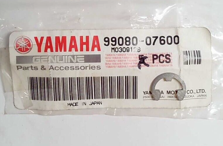 Genuine Yamaha Circlip MT-03 MT-07 & MT-09, YZF-R6, YZF-R1 - 99080-07600 OEM