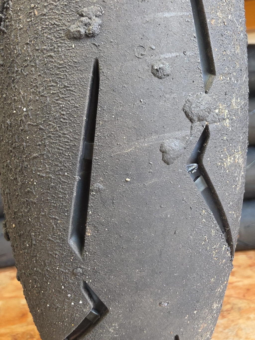 Pirelli Diablo Supercorsa SC1 V4 120/70-17 Grade A worn front BSB scrub tyre