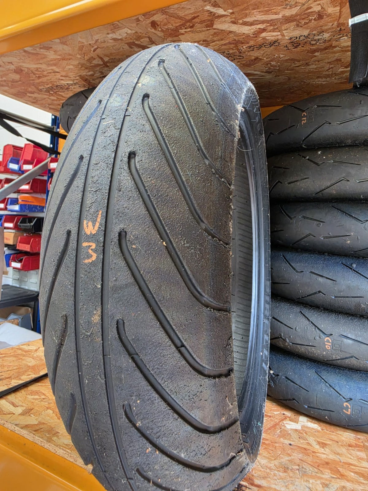 Pirelli Diablo Wet 200/60-17 part worn front BSB scrub tyre 2023