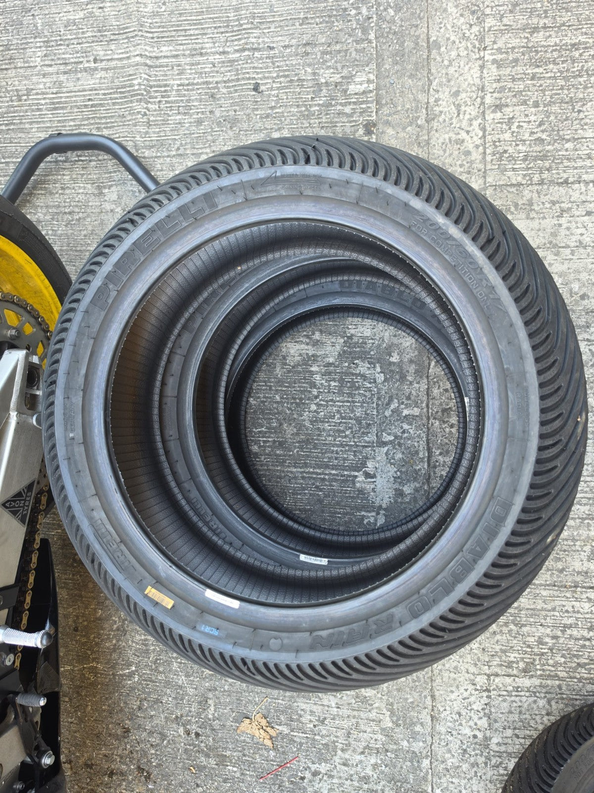 Pirelli Diablo Rain Rear SCR1 Part worn scub motorcycle tyre