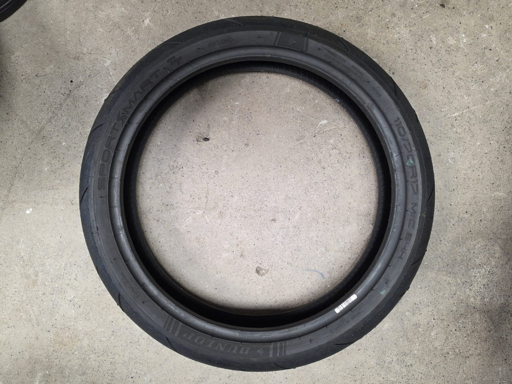 Dunlop SportSmart TT- grade A tyres