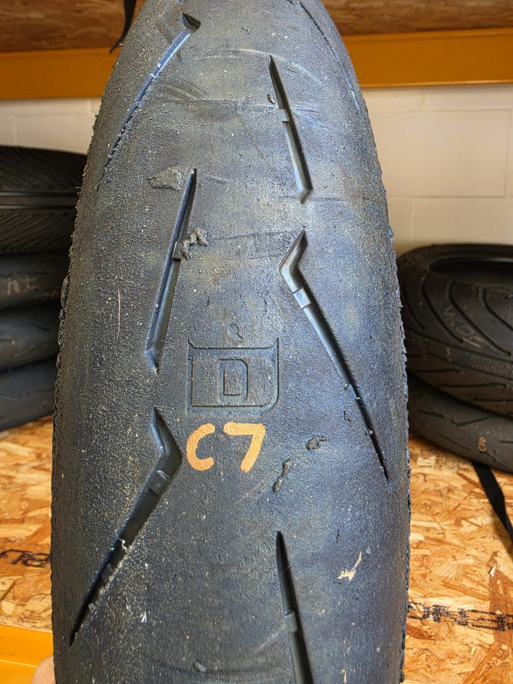 Pirelli Diablo Supercorsa SC1 V4 120/70-17 part worn front BSB scrub tyre