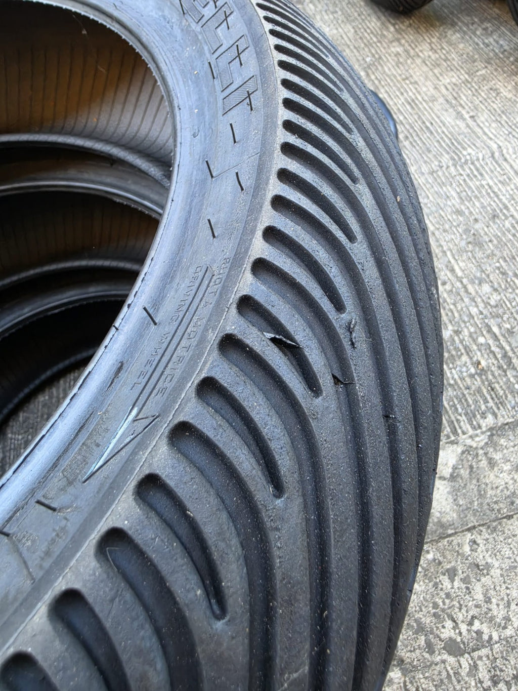 Pirelli Diablo Rain Rear SCR1 Part worn scub motorcycle tyre