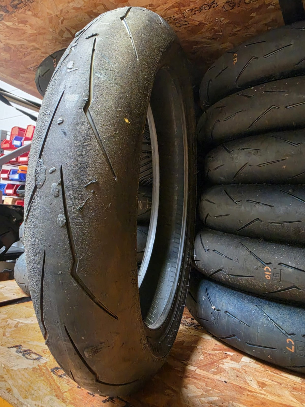 Pirelli Diablo Supercorsa SC2 V3 120/70-17 part worn front BSB scrub tyre