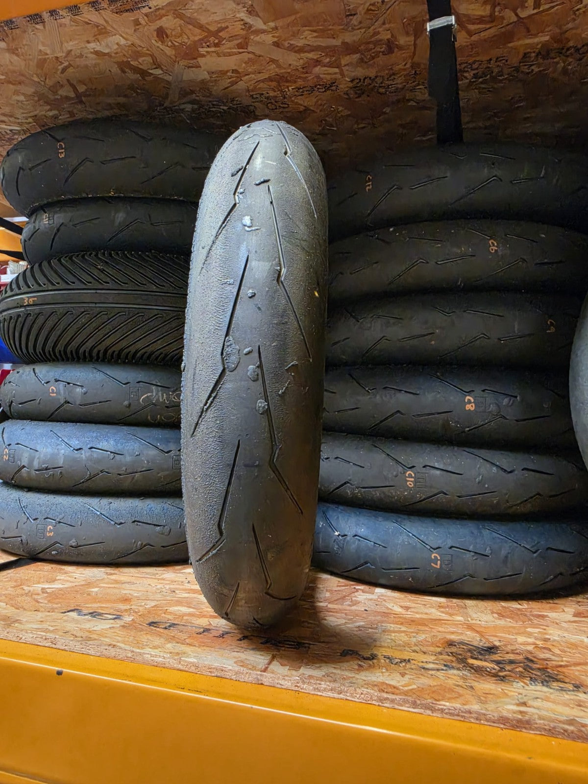Pirelli Diablo Supercorsa SC2 V3 120/70-17 part worn front BSB scrub tyre