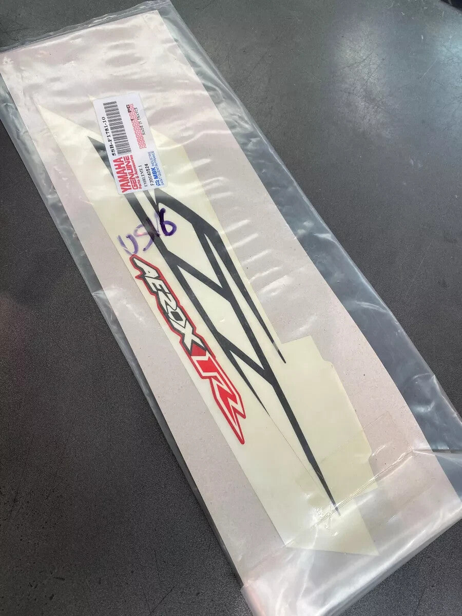 Genuine Yamaha YQ50 Aerox 2004 Left Fairing Decal Emblem Graphic - 5SB-F1781-10