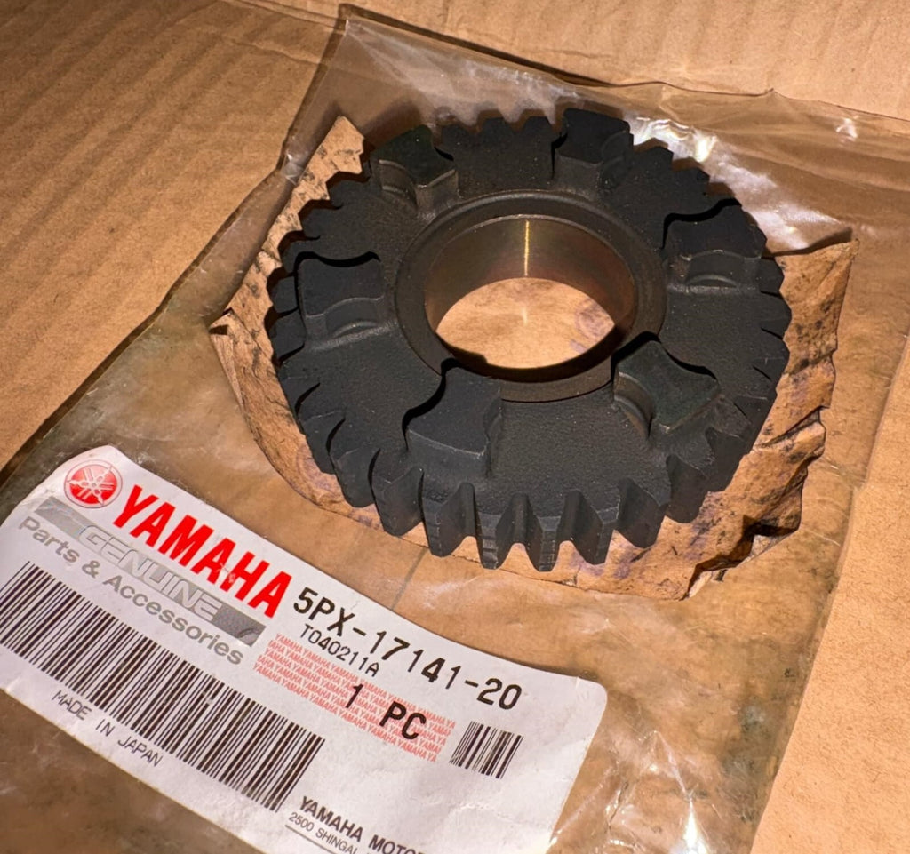 Genuine Yamaha 4th Pinion Transmission Gear (31T) For XV17 Warrior -5PX-17141-20