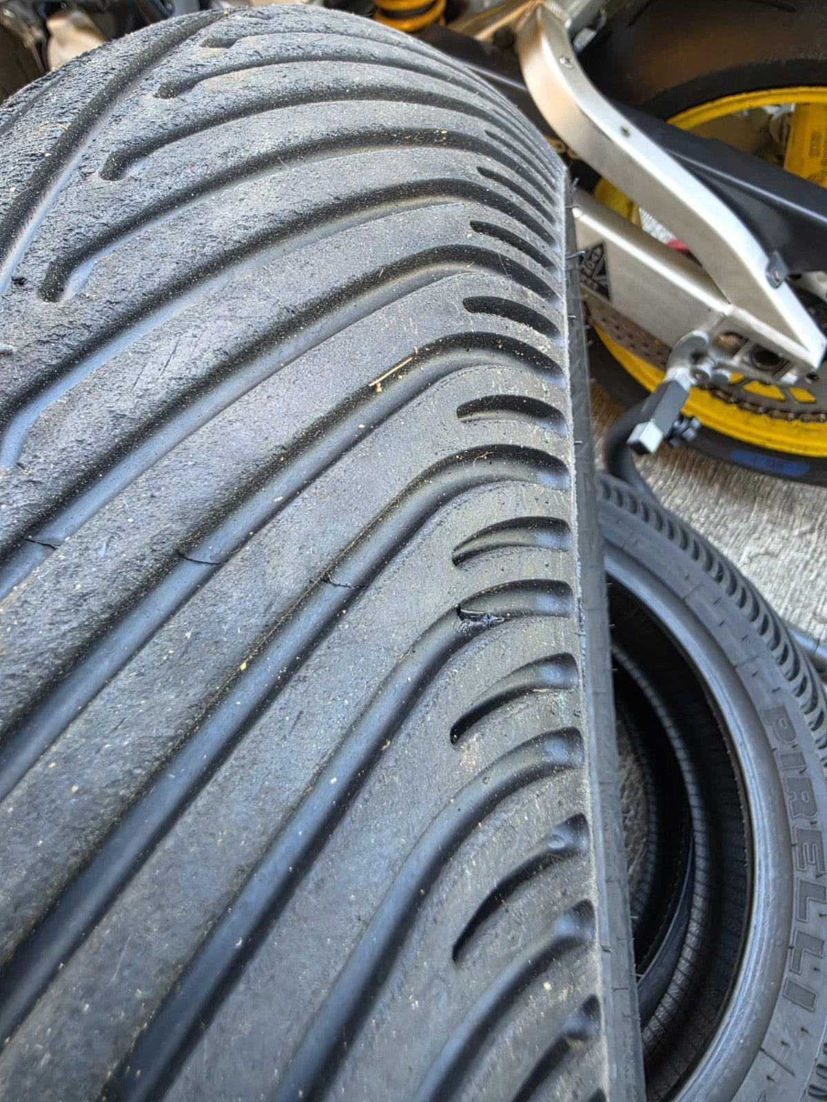 Pirelli Diablo Rain Rear SCR1 Part worn scub motorcycle tyre