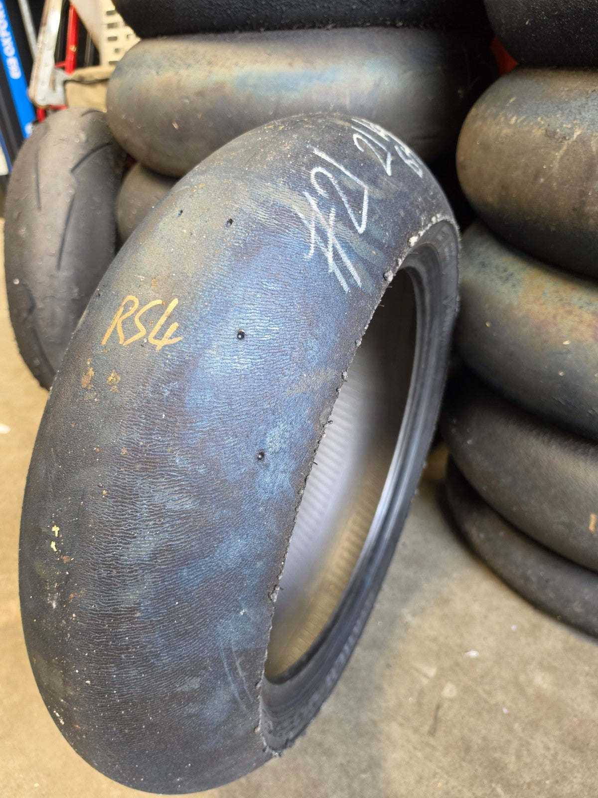 Pirelli Diablo Superbike SC1 200/60-17 Used BSB Scrub Motorcycle Tyre - RS4