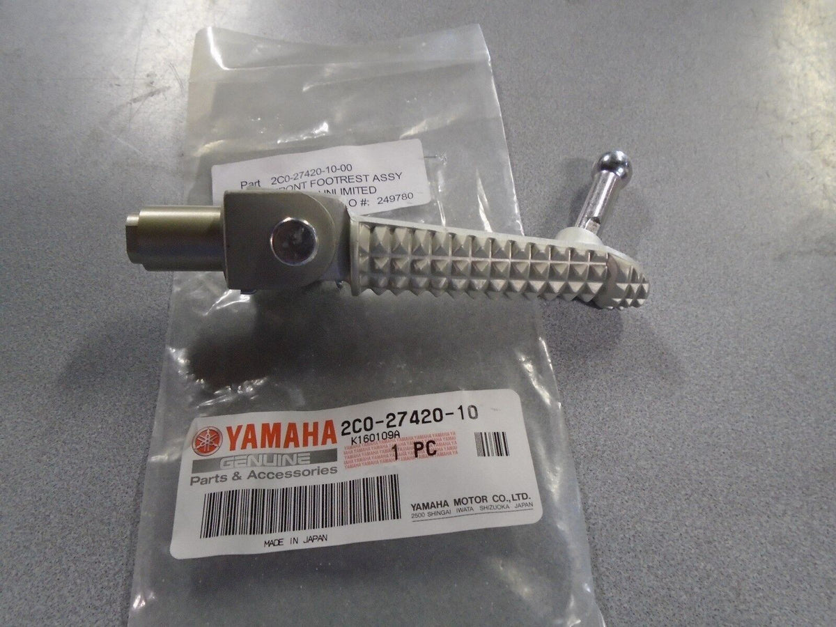YAMAHA Front Footrest Assy (right), 2C0-27420-10 OEM YZFR6