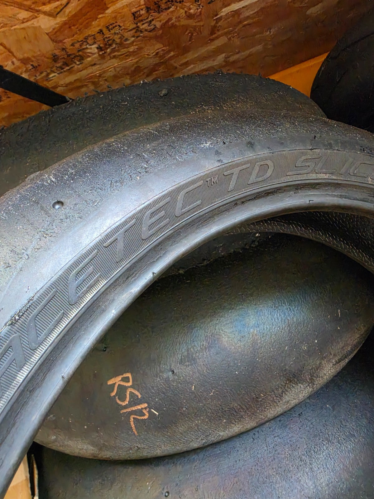 Metzeler Racetec Track Day Slicks 120 70 17 UN USED EDGE GRIP part worn
