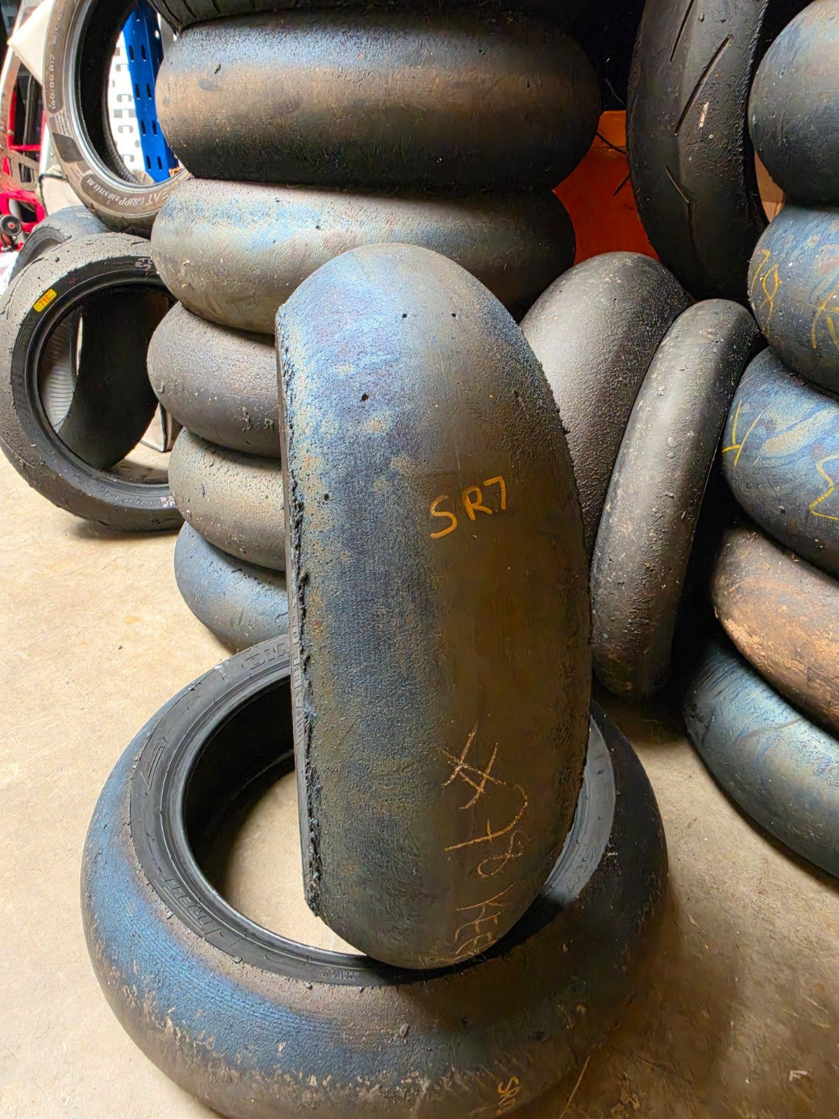 Pirelli Diablo Superbike SC0 190/60-17 Used BSB Scrub Motorcycle Tyre - SR7