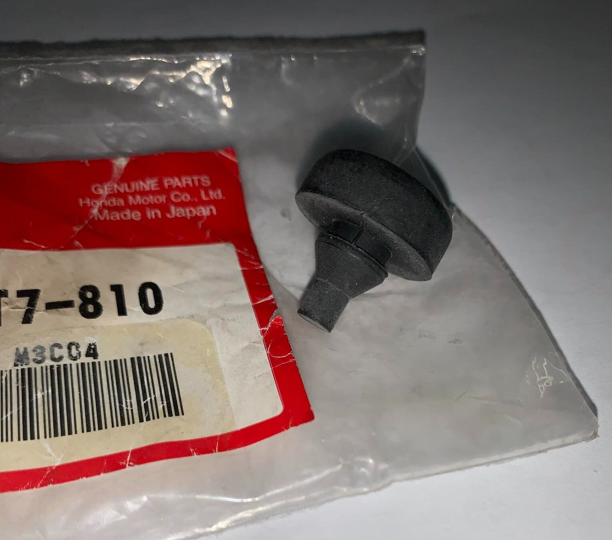 Genuine Honda VF750C Magna 1994 - 2003 Rubber Stopper - 50501-KT7-810