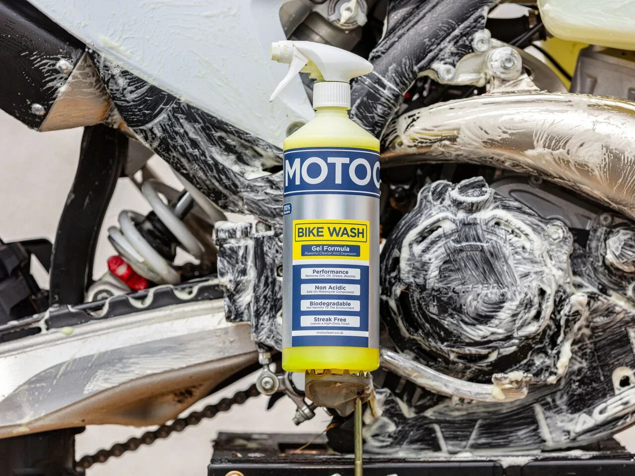 Motoclean Gel Motorcycle Motorbike Bike Wash Non Acidic Cleaner Degreaser - 1L
