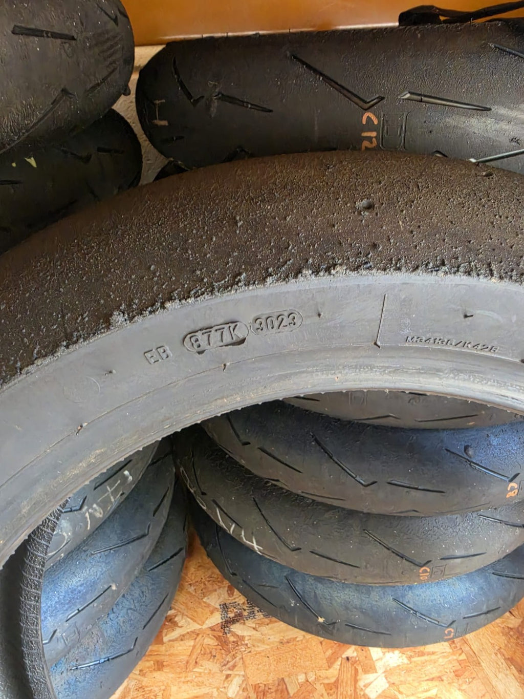 Pirelli Diablo Superbike SC0 190/60-17 Used BSB Scrub Motorcycle Tyre - SR6
