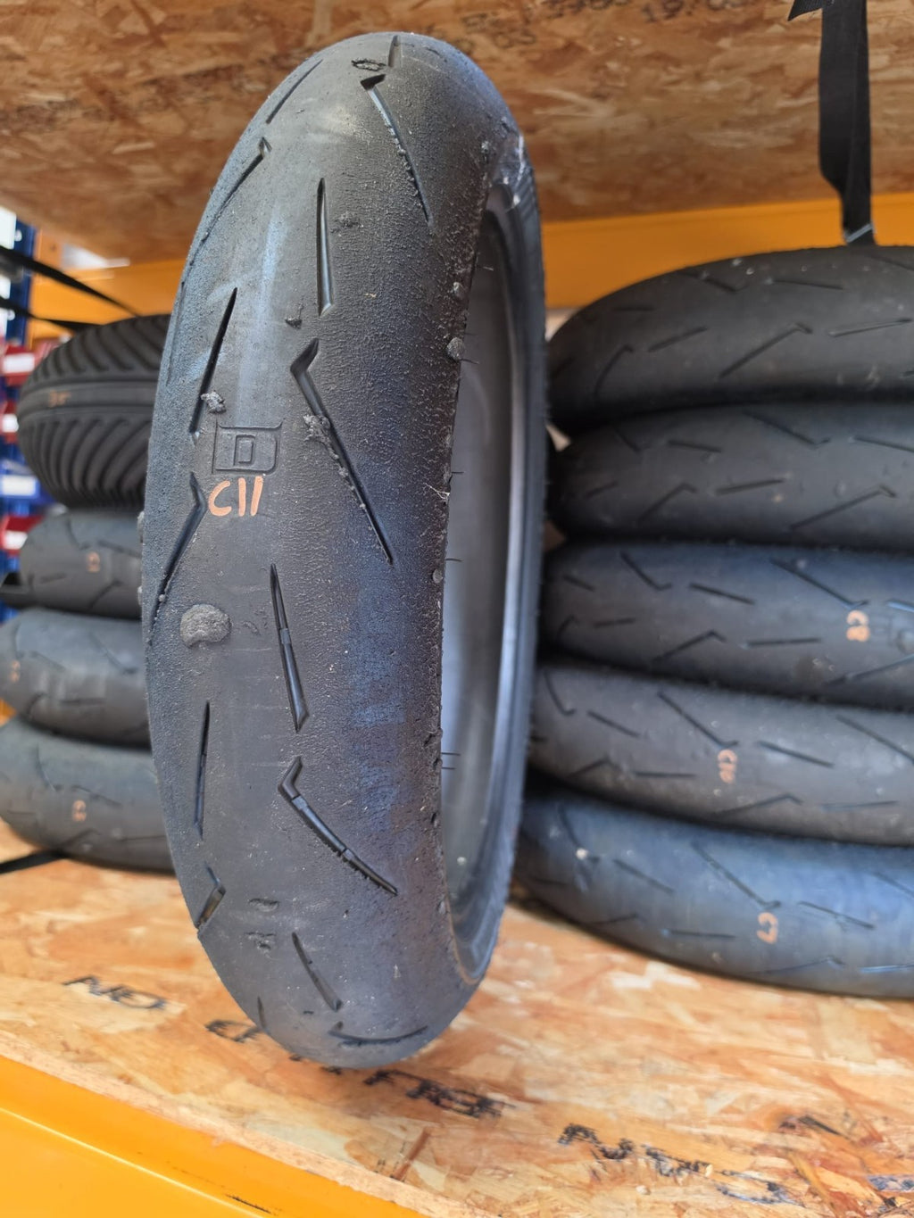 Pirelli Diablo Supercorsa SC1 V4 120/70-17 part worn front BSB scrub tyre