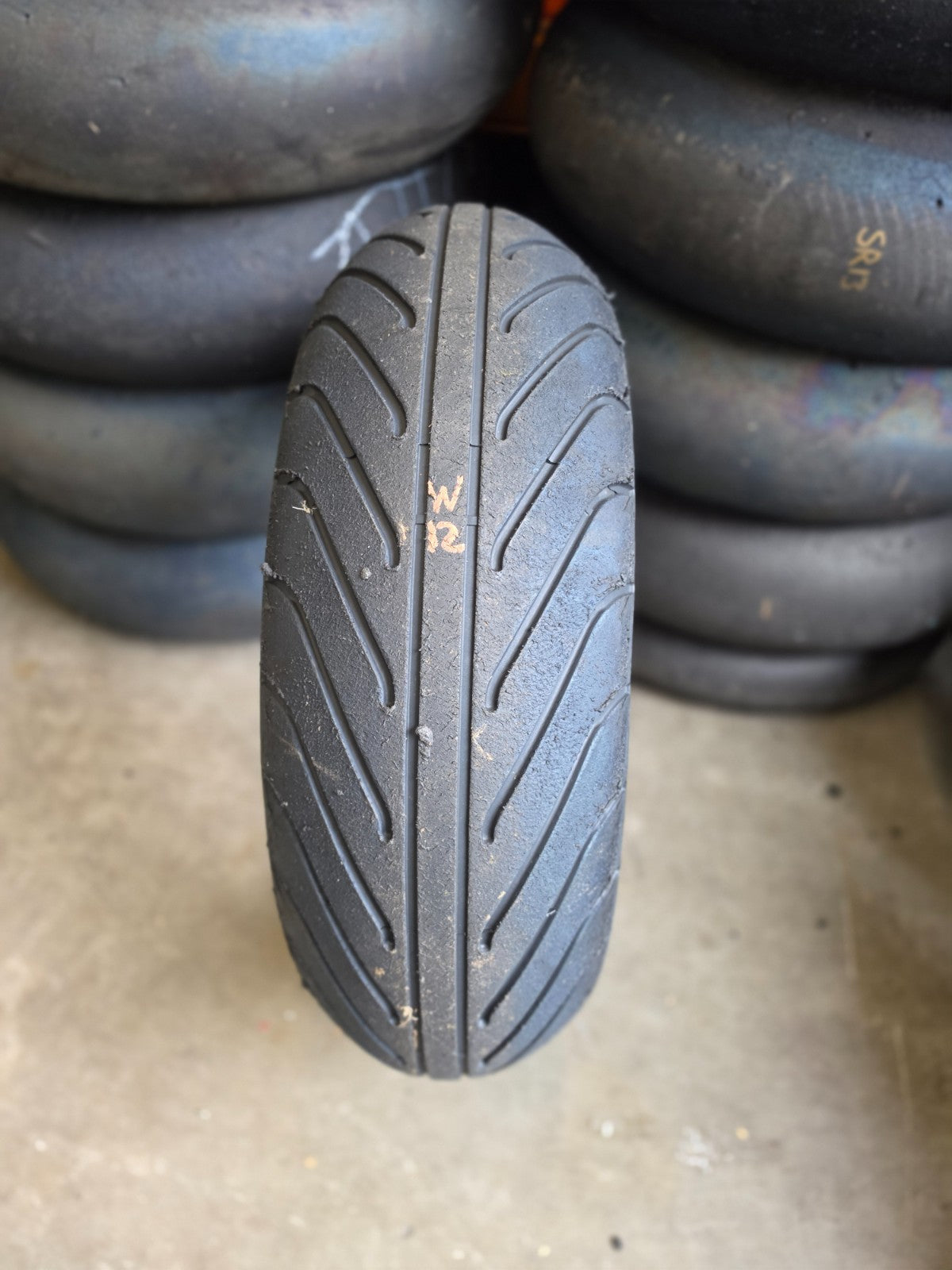 Pirelli Diablo Wet 200/60-17 part worn rear BSB scrub tyre, max feel W12