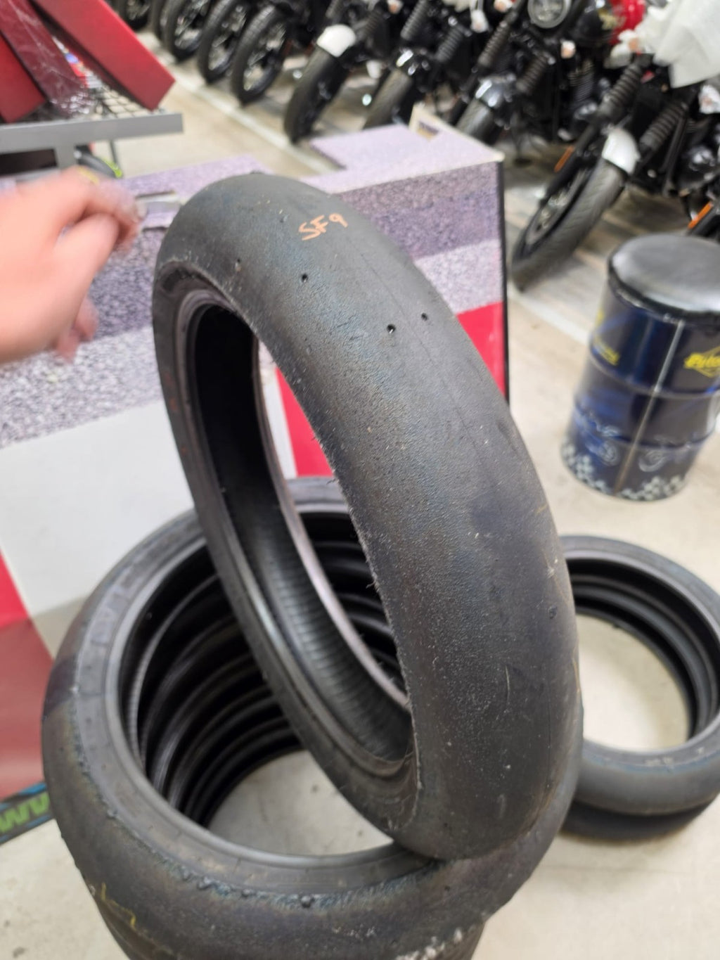 Pirelli Diablo Superbike SC2 125/70-17 Used BSB Scrub Motorcycle Tyre - SF9