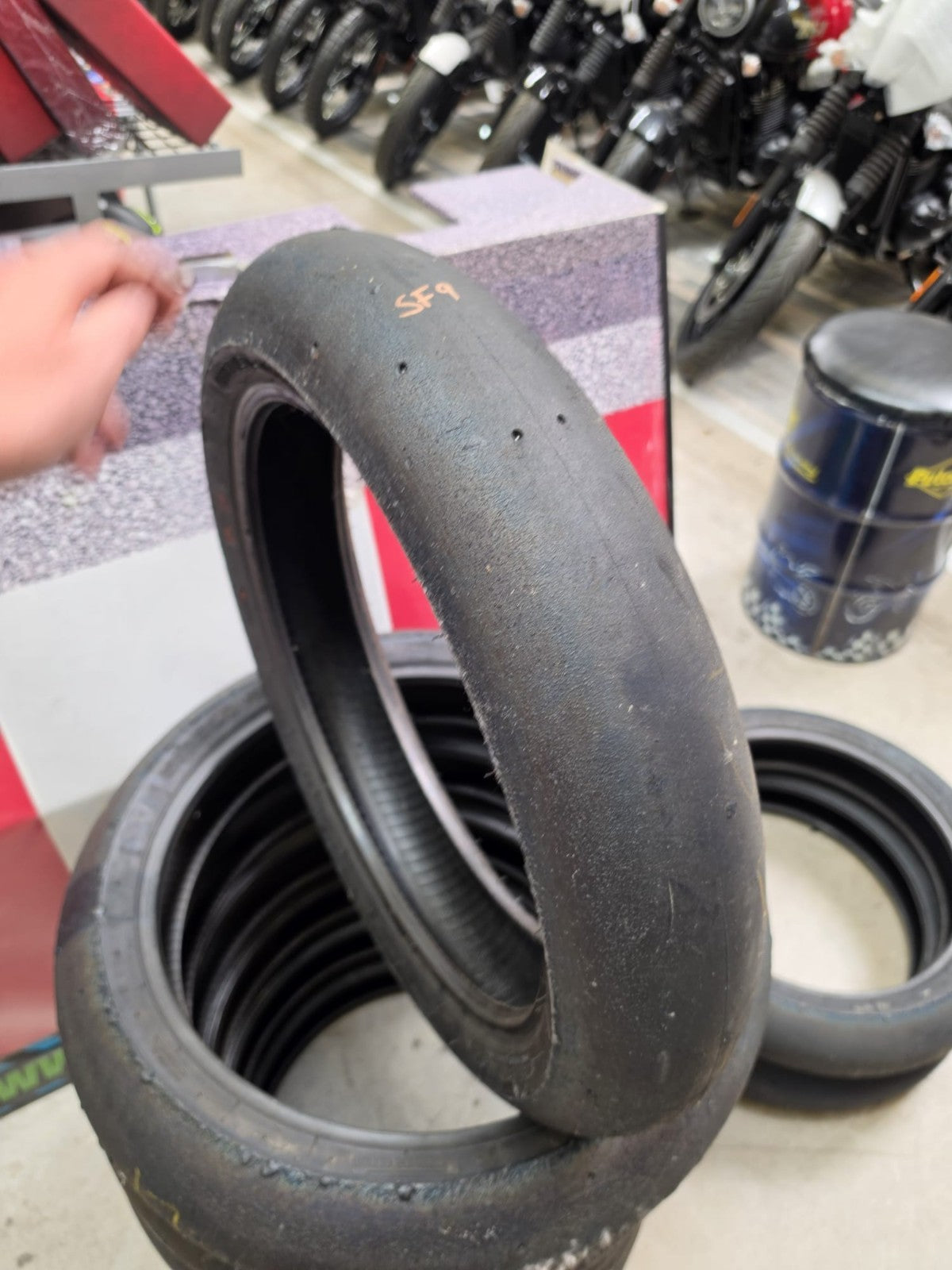 Pirelli Diablo Superbike SC2 125/70-17 Used BSB Scrub Motorcycle Tyre - SF9