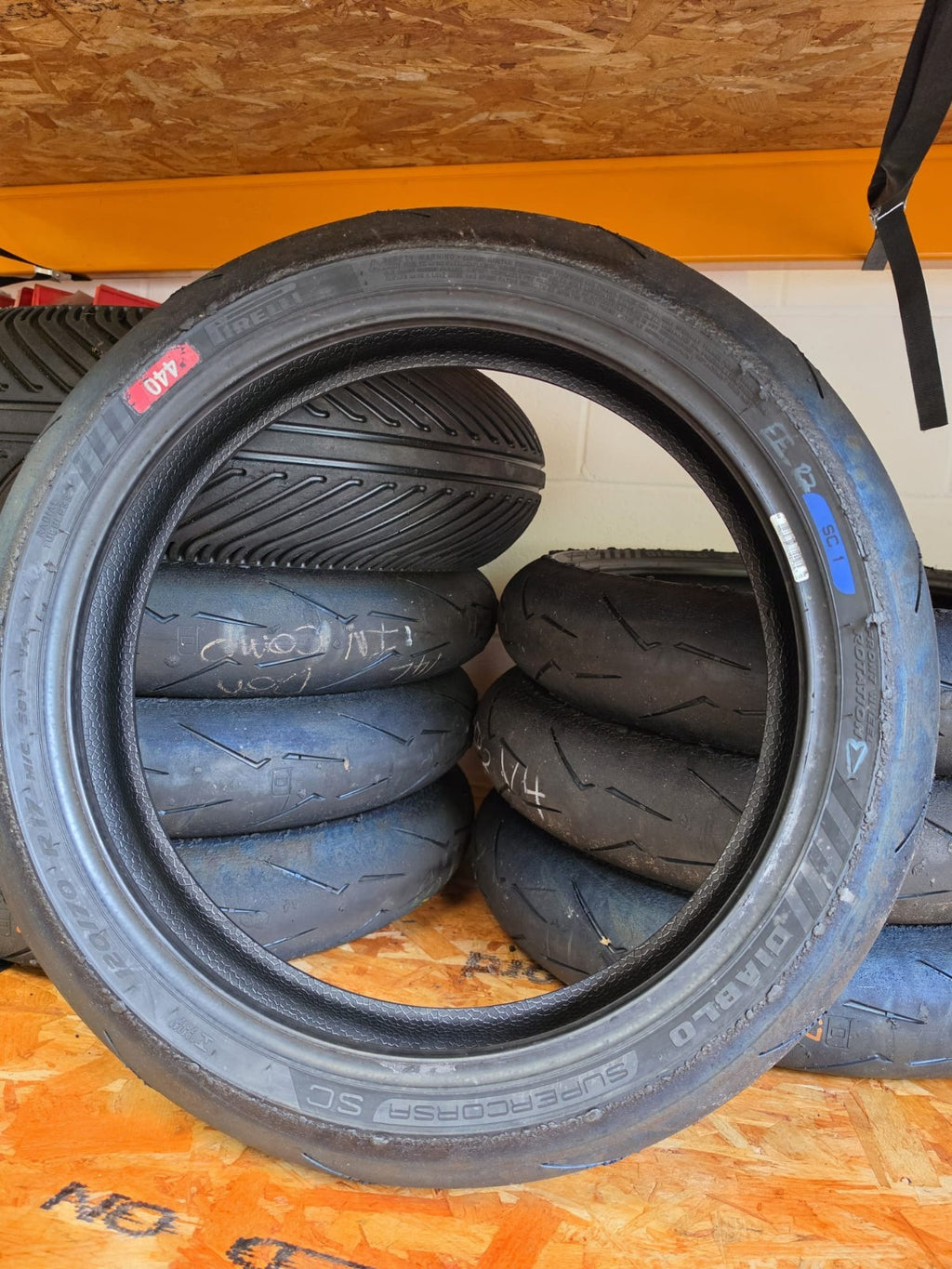 Pirelli Diablo Supercorsa SC1 V4 120/70-17 part worn front BSB scrub tyre