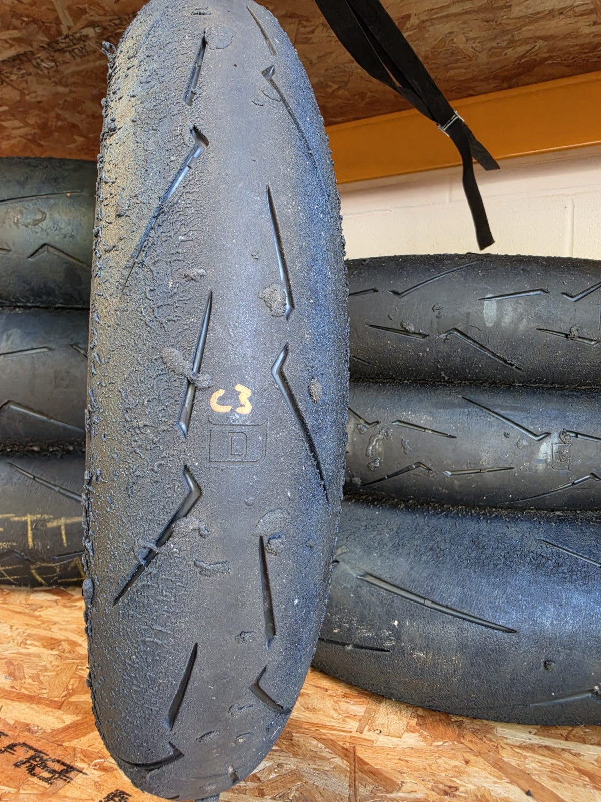 Pirelli Diablo Supercorsa SC1 V4 120/70-17 part worn front BSB scrub tyre