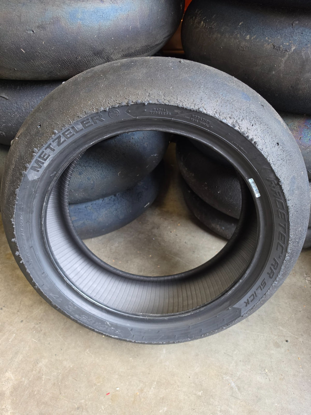 Used Metzeler Racetec RR Rear Track/Race Slick – 200/65 R17 – 06/26