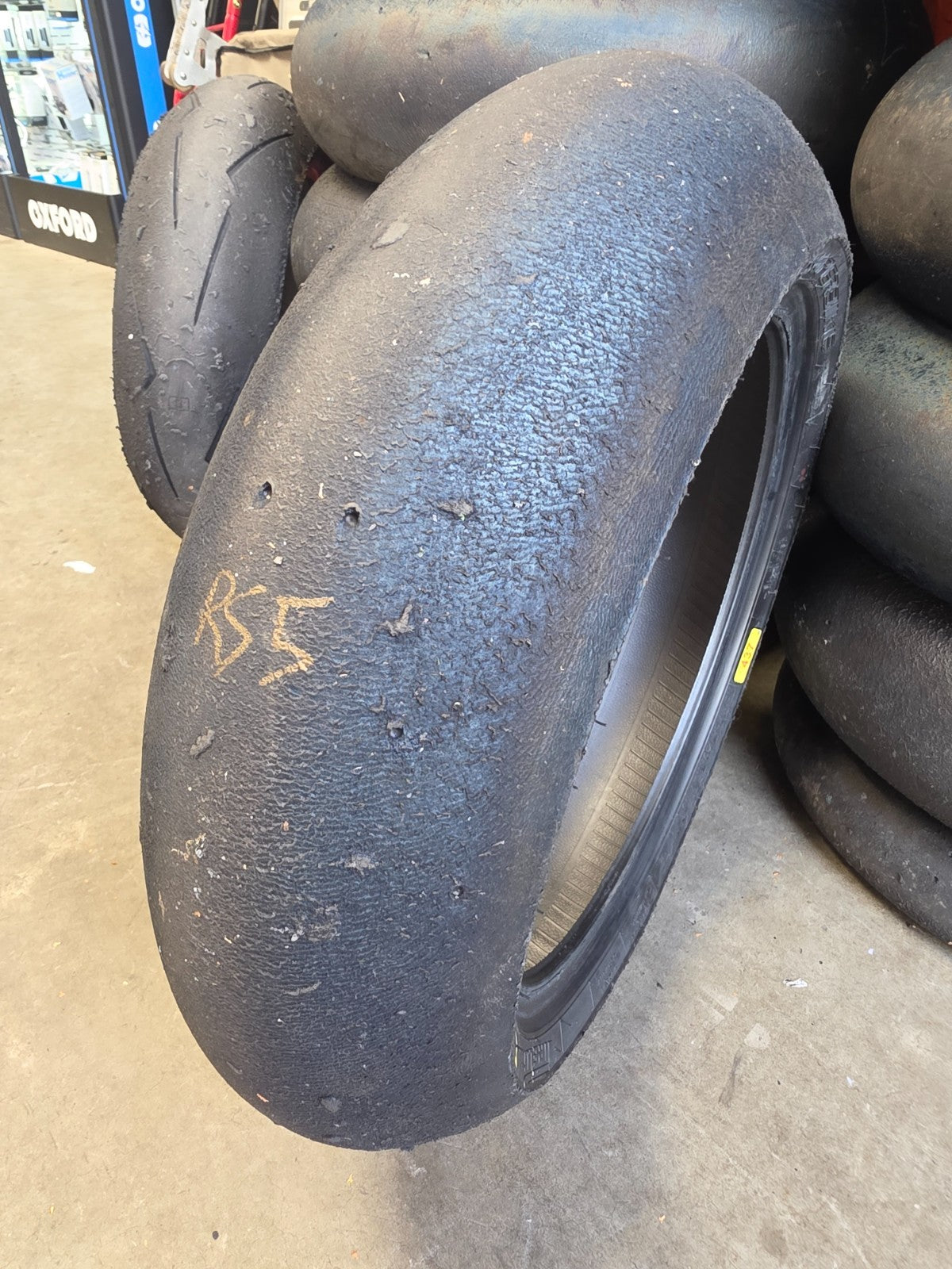 Pirelli Diablo Superbike SC1 200/60-17 Used BSB Scrub Motorcycle Tyre - RS5