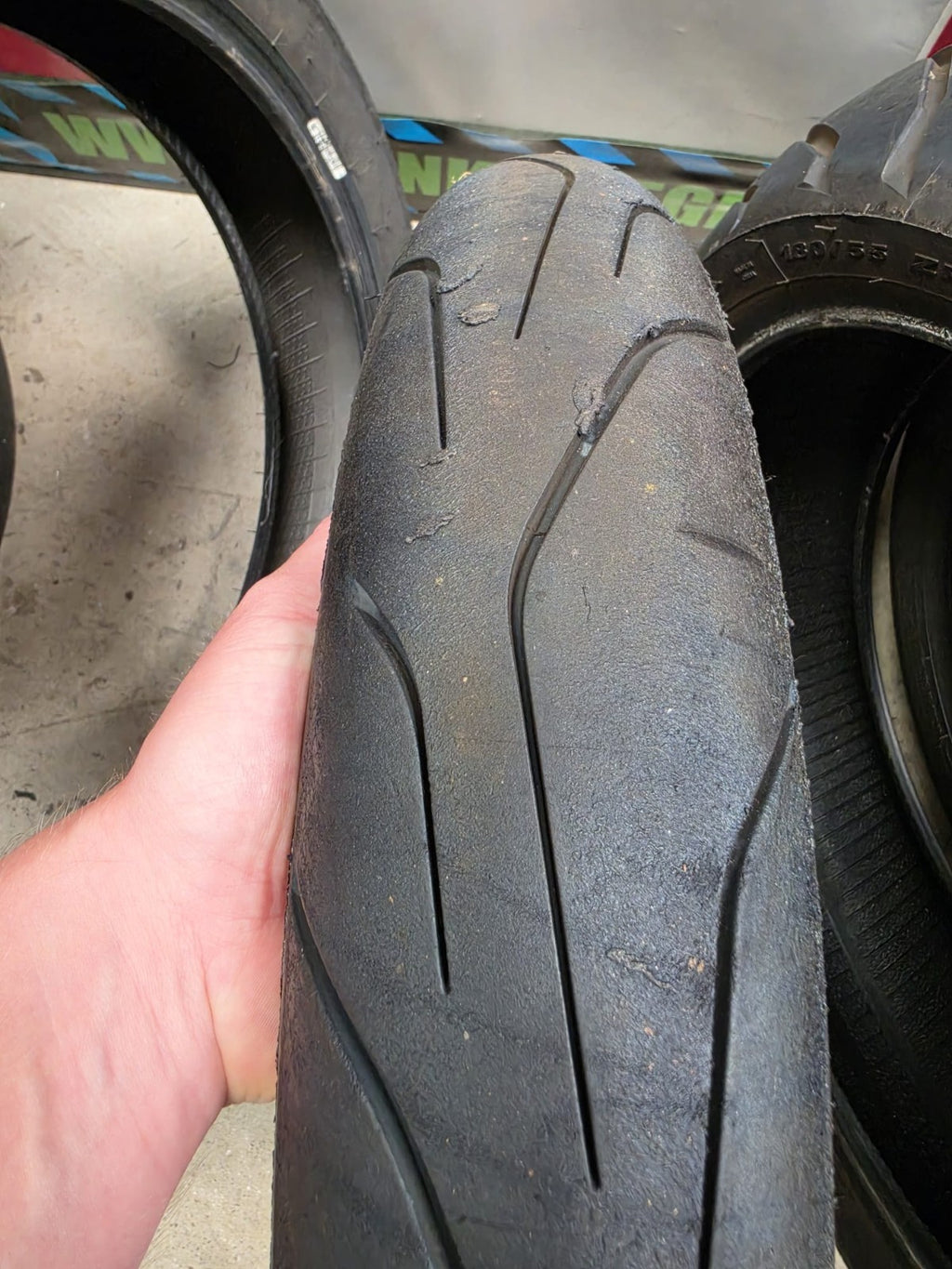Dunlop SportSmart TT- grade A tyres