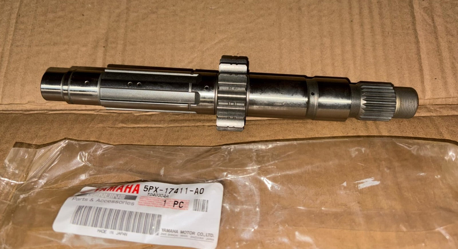 Genuine Yamaha XV1700 Road Star Transmission Main Axel (16 Teeth) - 5PX-17411-A0