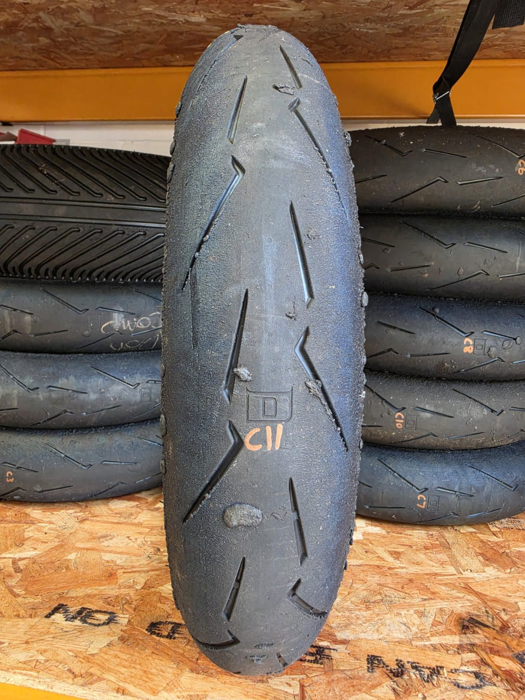 Pirelli Diablo Supercorsa SC1 V4 120/70-17 part worn front BSB scrub tyre