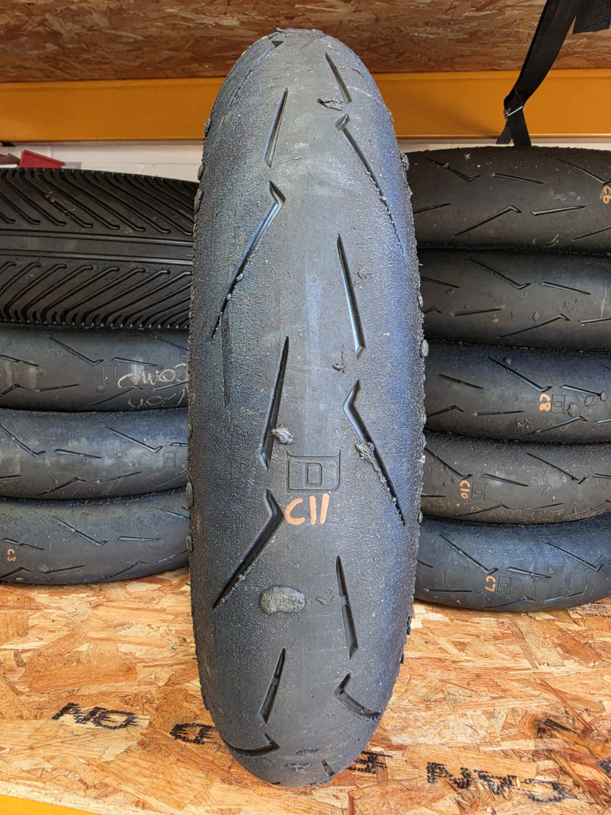 Pirelli Diablo Supercorsa SC1 V4 120/70-17 part worn front BSB scrub tyre